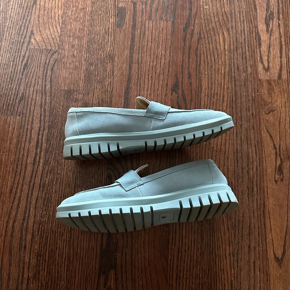 Blondo blue loafer size 10 - Picture 5 of 5